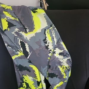 Nike cold weatherproof leggings